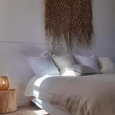 Pensjonat Mas Notre-dame, Adults Only, Situation Ideale, Grand Jardin Paisible Grospierres