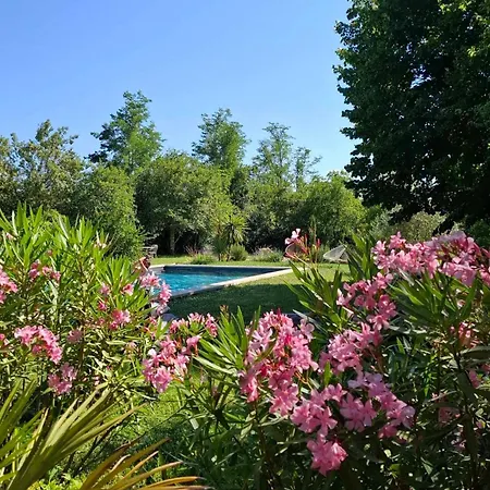 Guest house Mas Notre-dame, Adults Only, Situation Ideale, Grand Jardin Paisible Grospierres