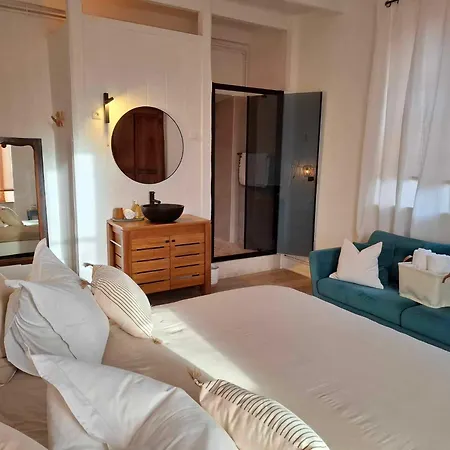 Mas Notre-dame, Adults Only, Situation Ideale, Grand Jardin Paisible Grospierres